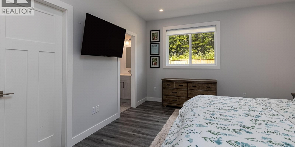 5238 SMITH AVENUE Terrace Photo 10 5238 SMITH AVENUE Terrace Photo 10